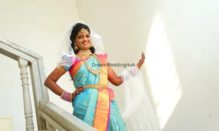 YOSHIKA BRIDAL STUDIO